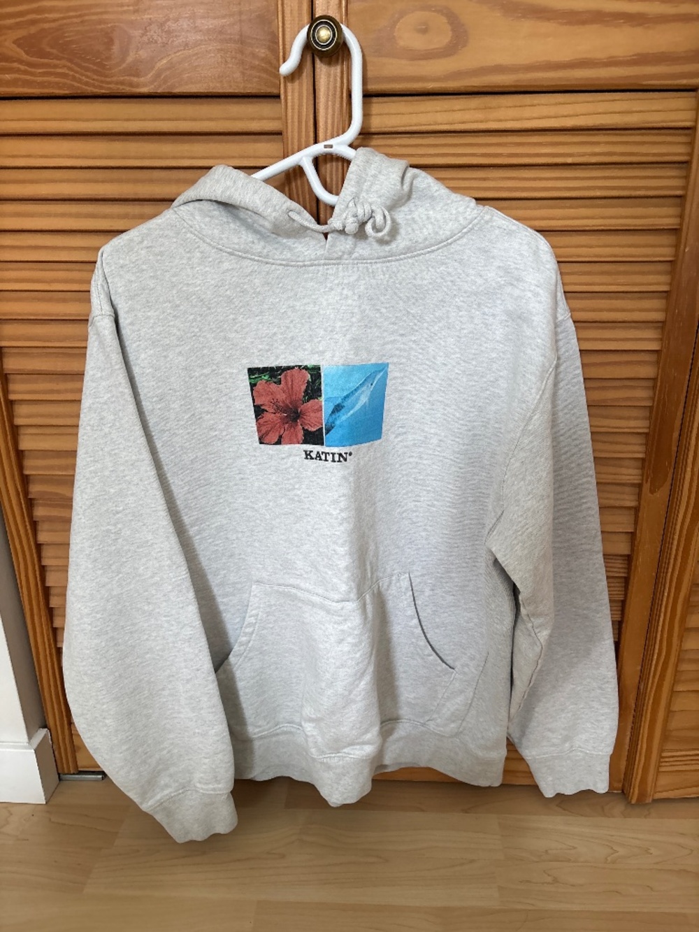 Katin men’s hoodie. Medium